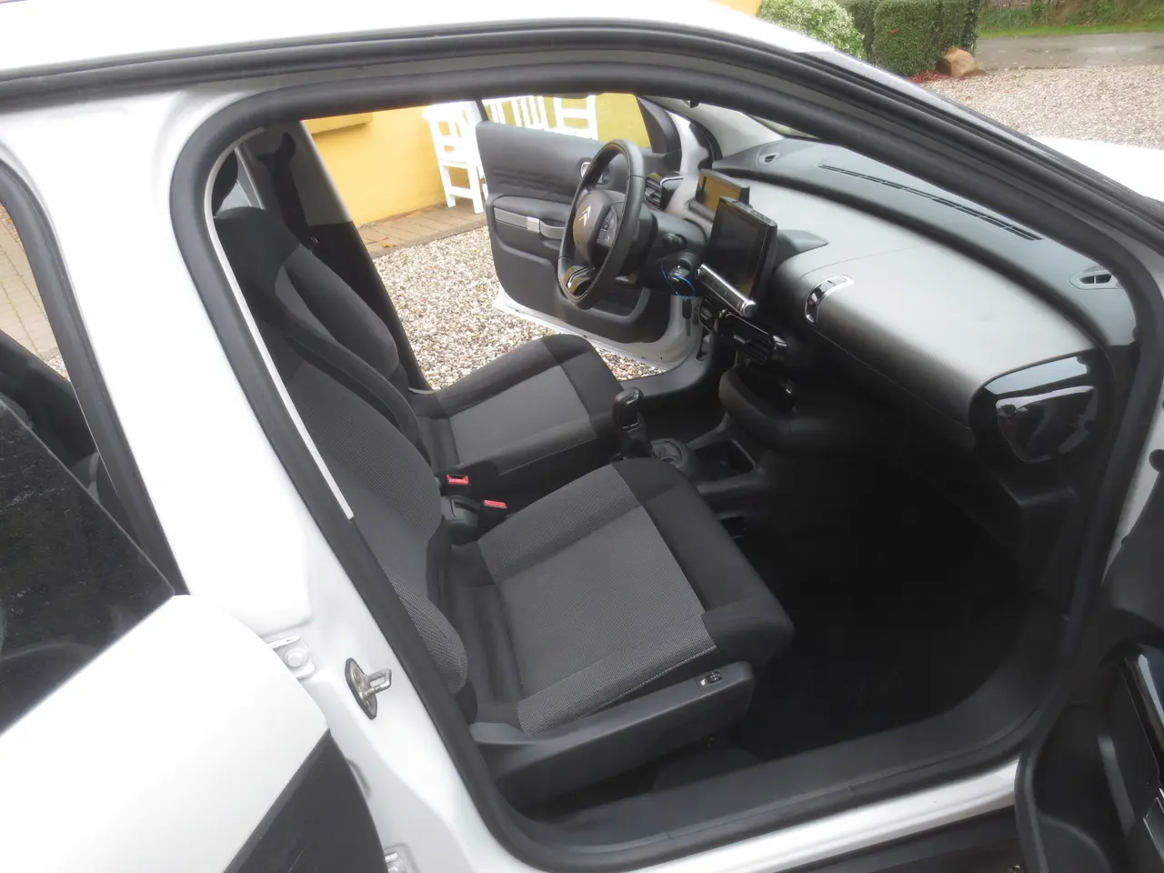 Billede 15 - Citroen C 4 Cactus 1.2 i Turbo År 15. 