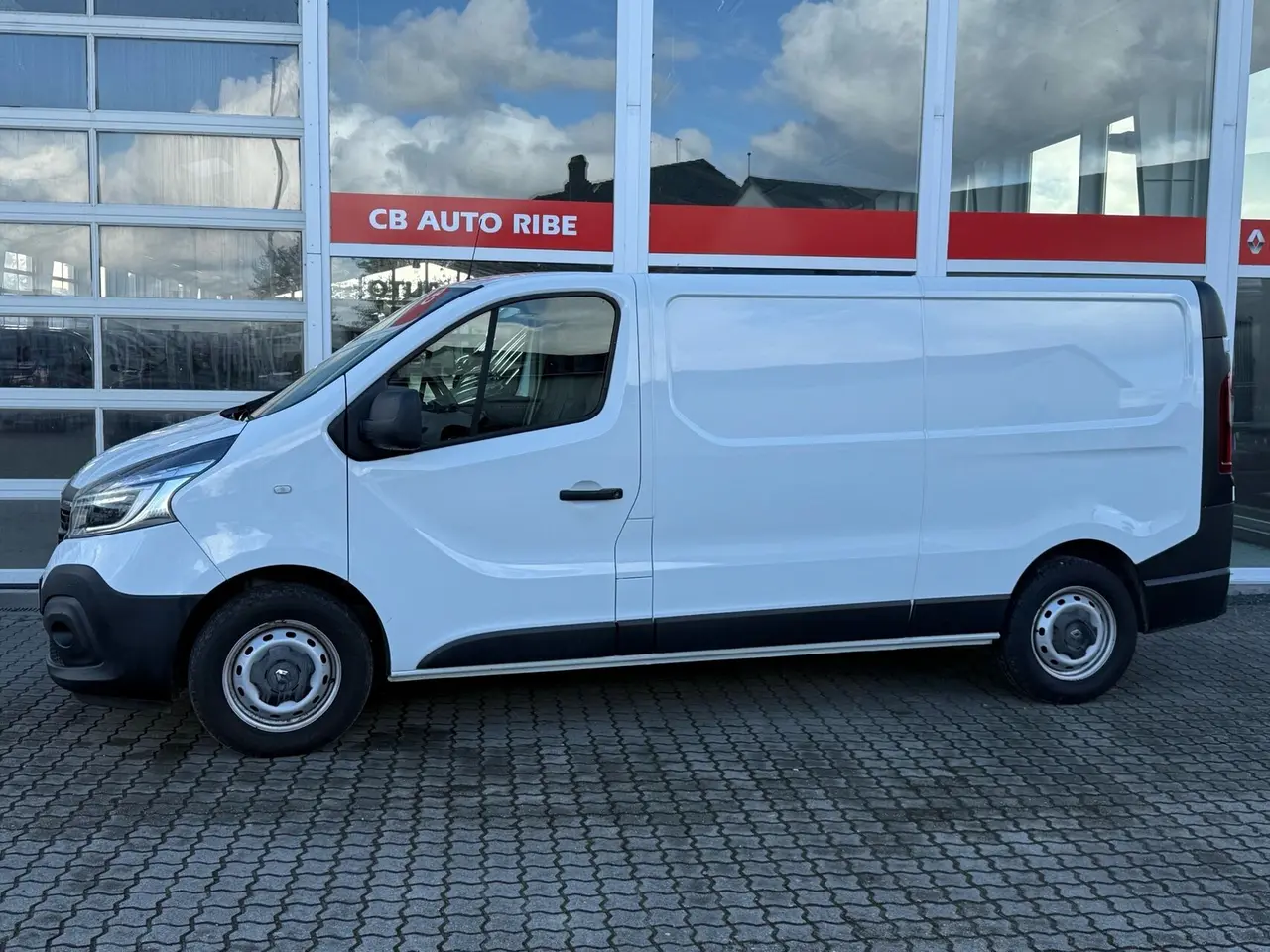 Billede 2 - Renault Trafic T29 L2H1 2,0 DCI Tekno 145HK Van 6g Aut.