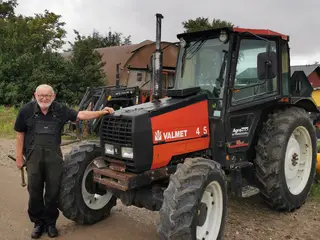 Traktor - Valmet 405-4 -  4 hjulstræk