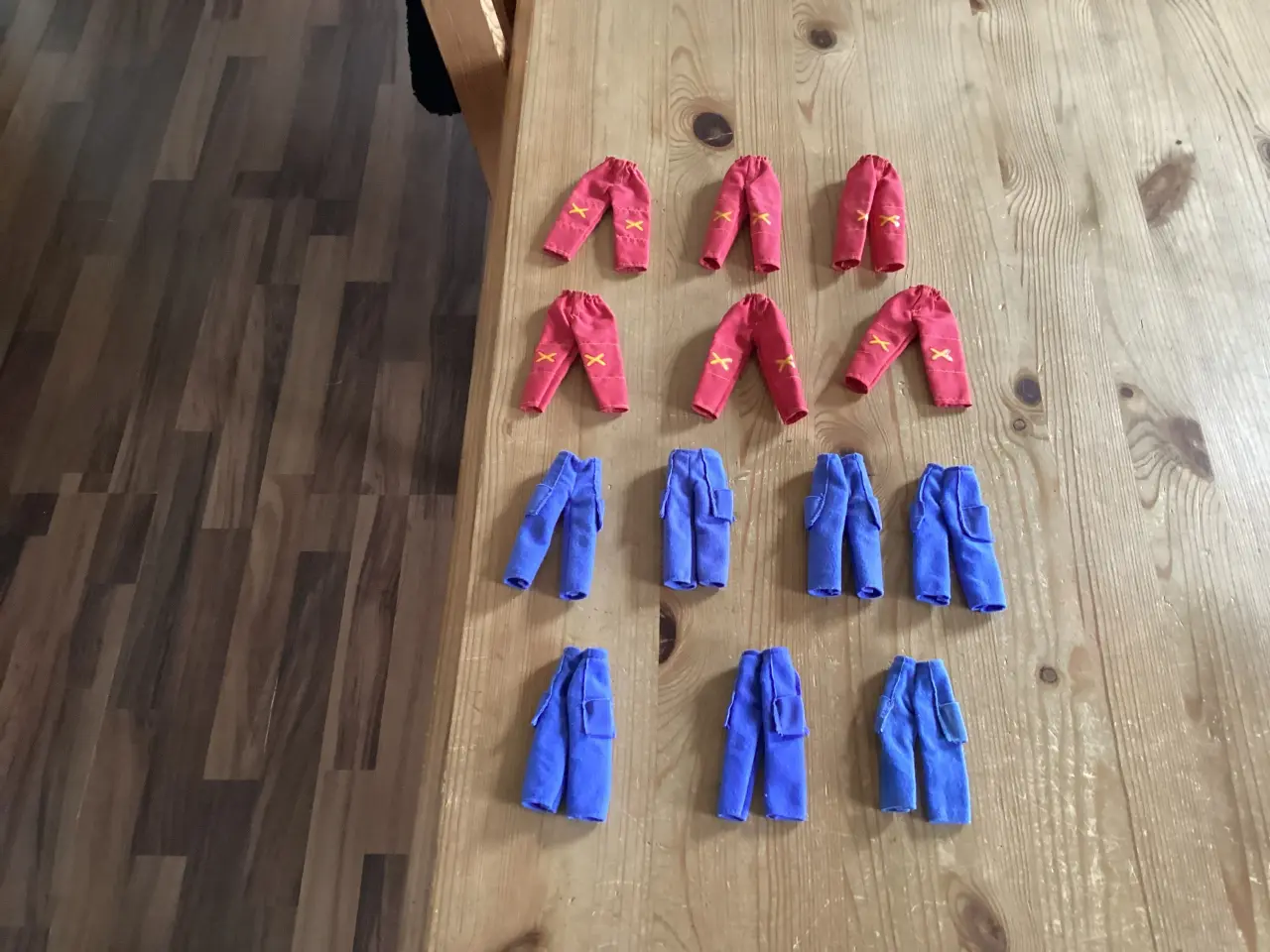 Billede 16 - LEGO SCALA TØJ