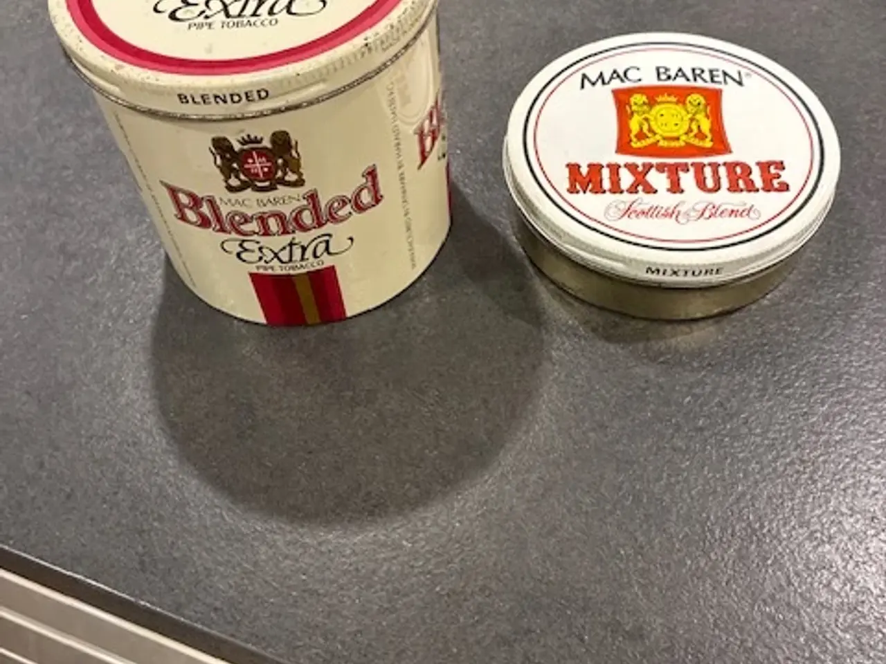 Billede 3 - MAC BAREN – 2 RETRO PIBETOBAKSDÅSER (1968-73)