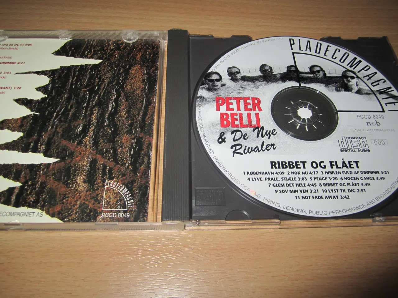 Billede 2 - PETER BELLI. Ribbet & Flået.