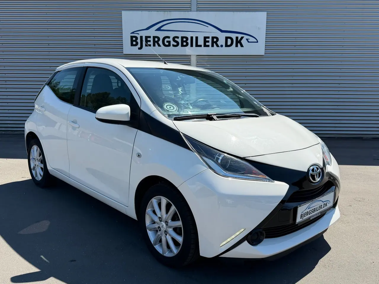 Billede 1 - Toyota Aygo 1,0 VVT-i x-play x-touch