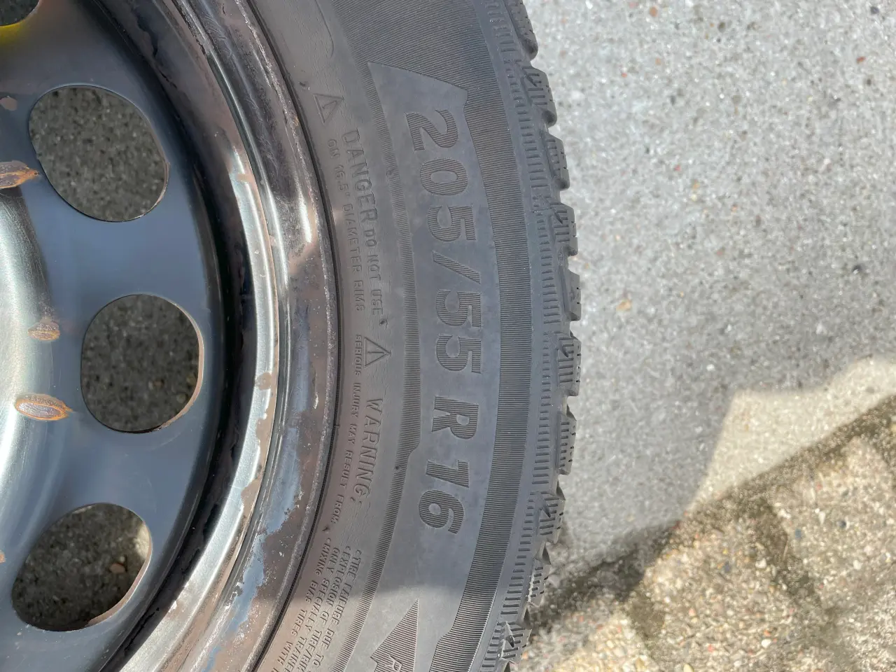Billede 2 - Vinterdæk 16"