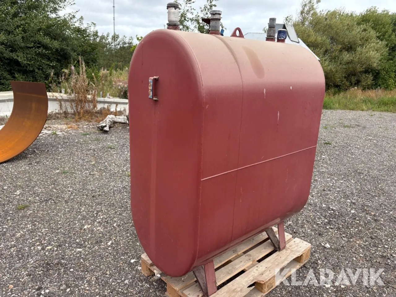 Billede 1 - Tank Roug 1200L - brugt til diesel