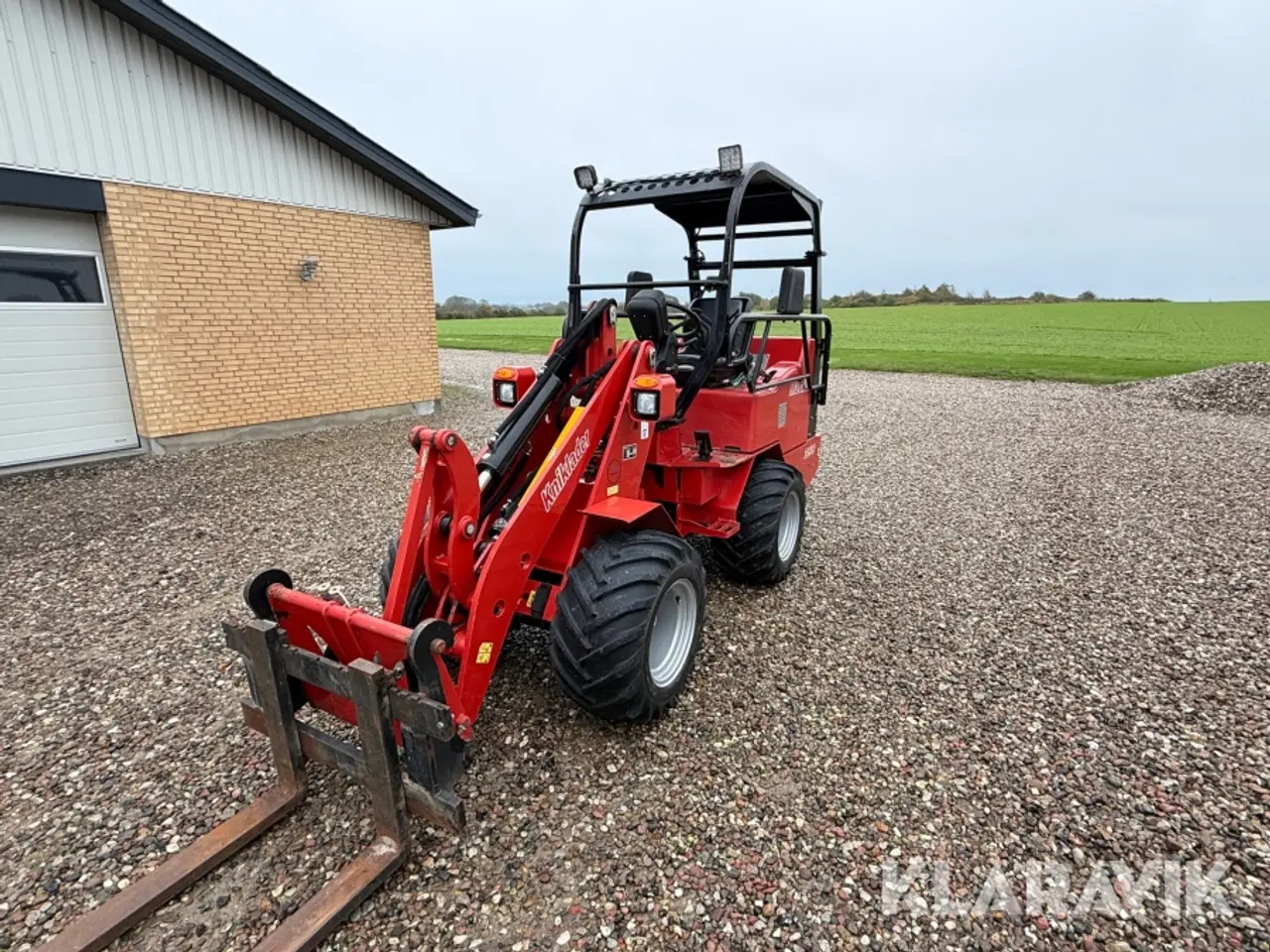 Billede 1 - Redskabsbærer Macks 350