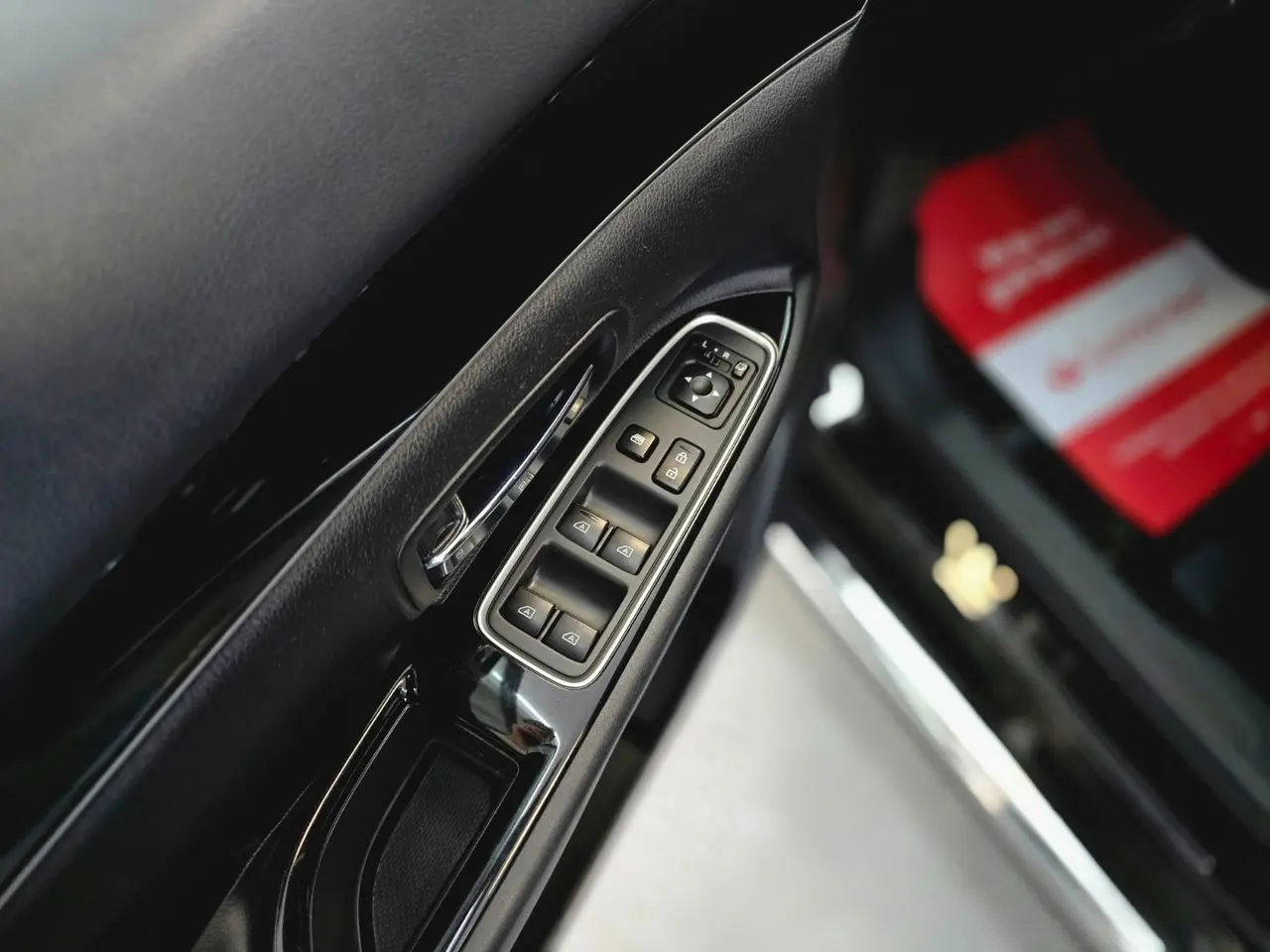 Billede 10 - Mitsubishi Outlander 2,4 PHEV Intro Edition CVT 4WD