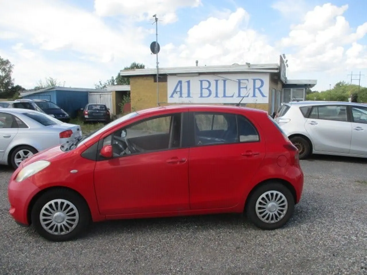 Billede 1 - Toyota Yaris 1,0 Luna