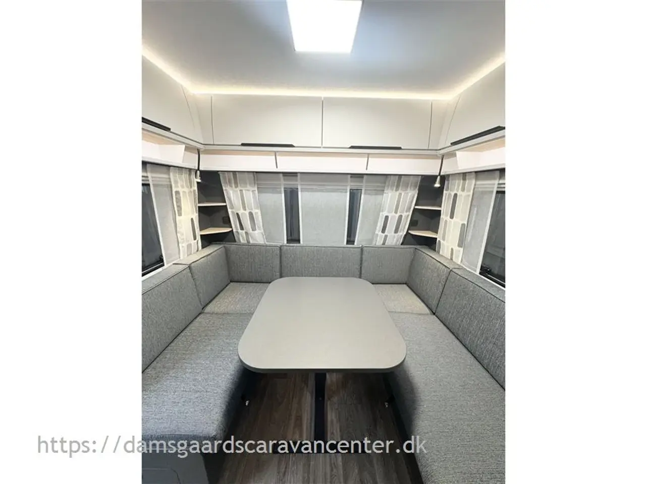 Billede 9 - 2026 - Fendt Apero 495 SFB   Franskseng-Gulvtemp.-Fluenetdør-3 udstyrspk.