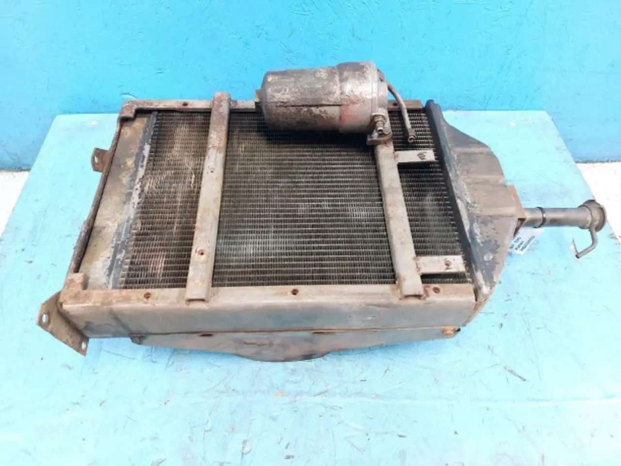 Billede 9 - Massey Ferguson 590 Køler 1876608M3