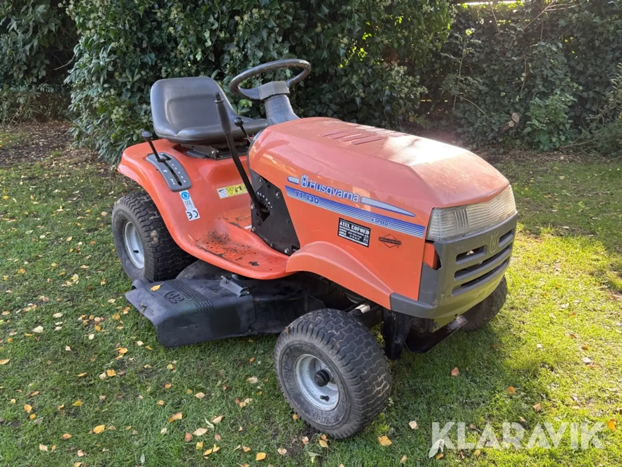 Billede 3 - Græsslåmaskine Husqvarna YTH130