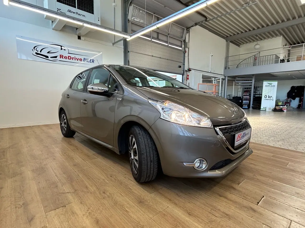 Billede 3 - Peugeot 208 1,2 VTi Urban 82HK 5d