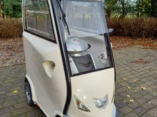 Pegasus Apollo 928 Kabinescooter