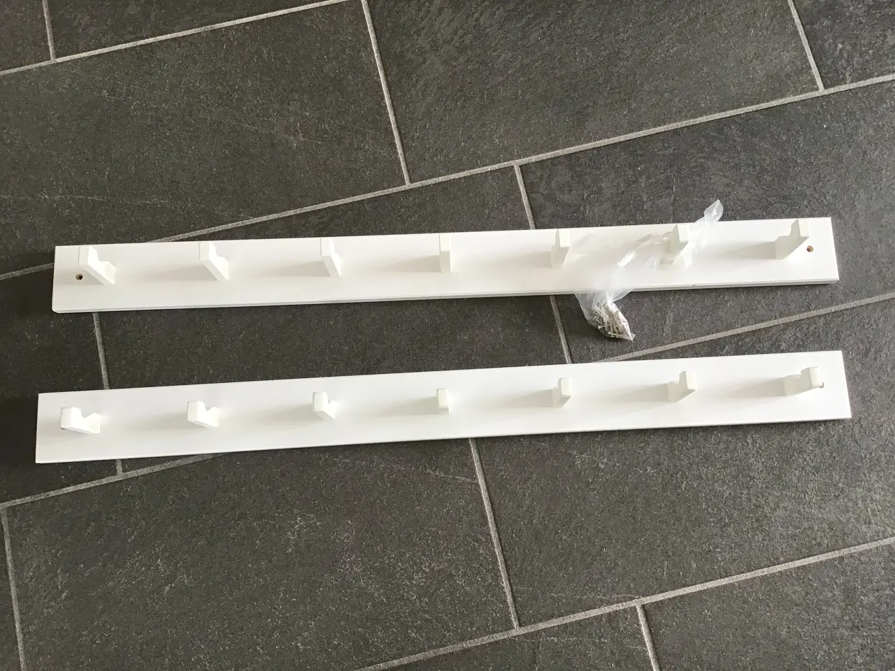 Billede 2 - Knagerækker