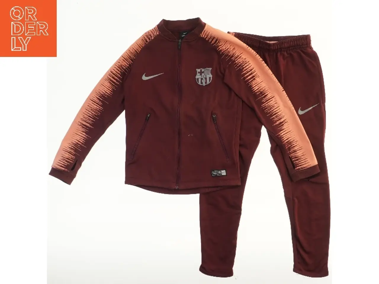 Billede 1 - Fodboldtræningssæt fra Nike (str. 122)