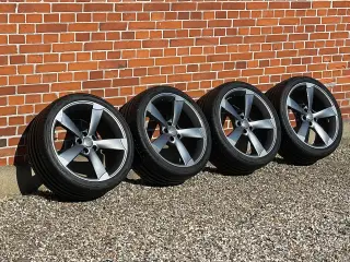 Alufælge 255/35 R19 krydsmål 5x112 95% mønster