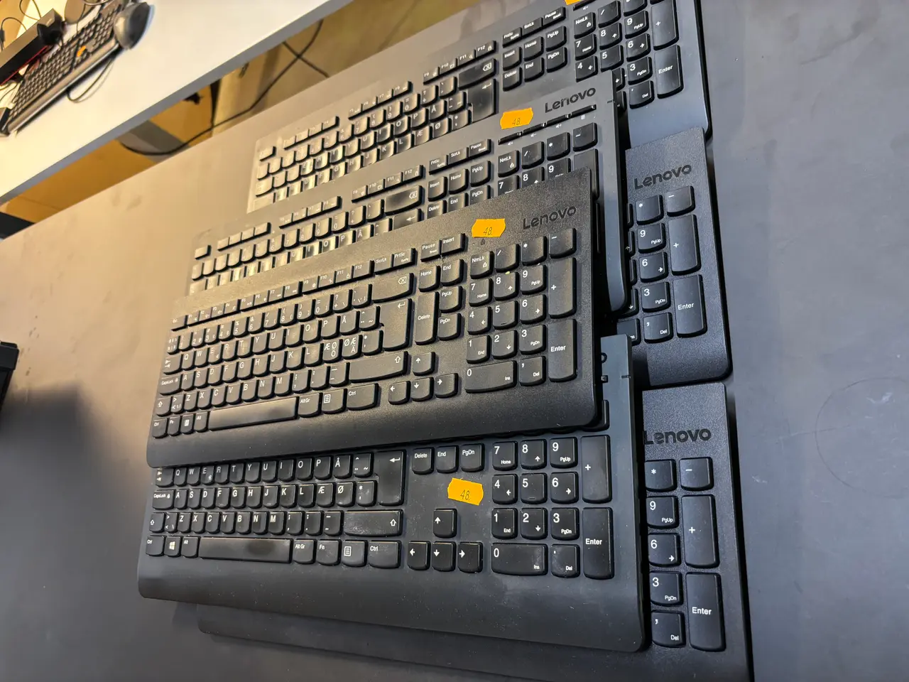 Billede 2 - 5 stk. Tastatur LENOVO