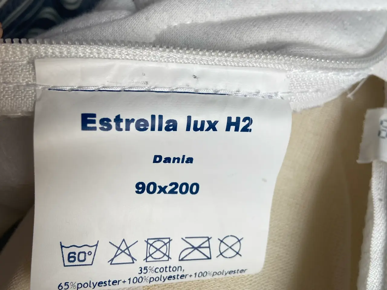 Billede 3 - Velholdt Estrella Lux H2 madras 90x200x21 Kvalitet