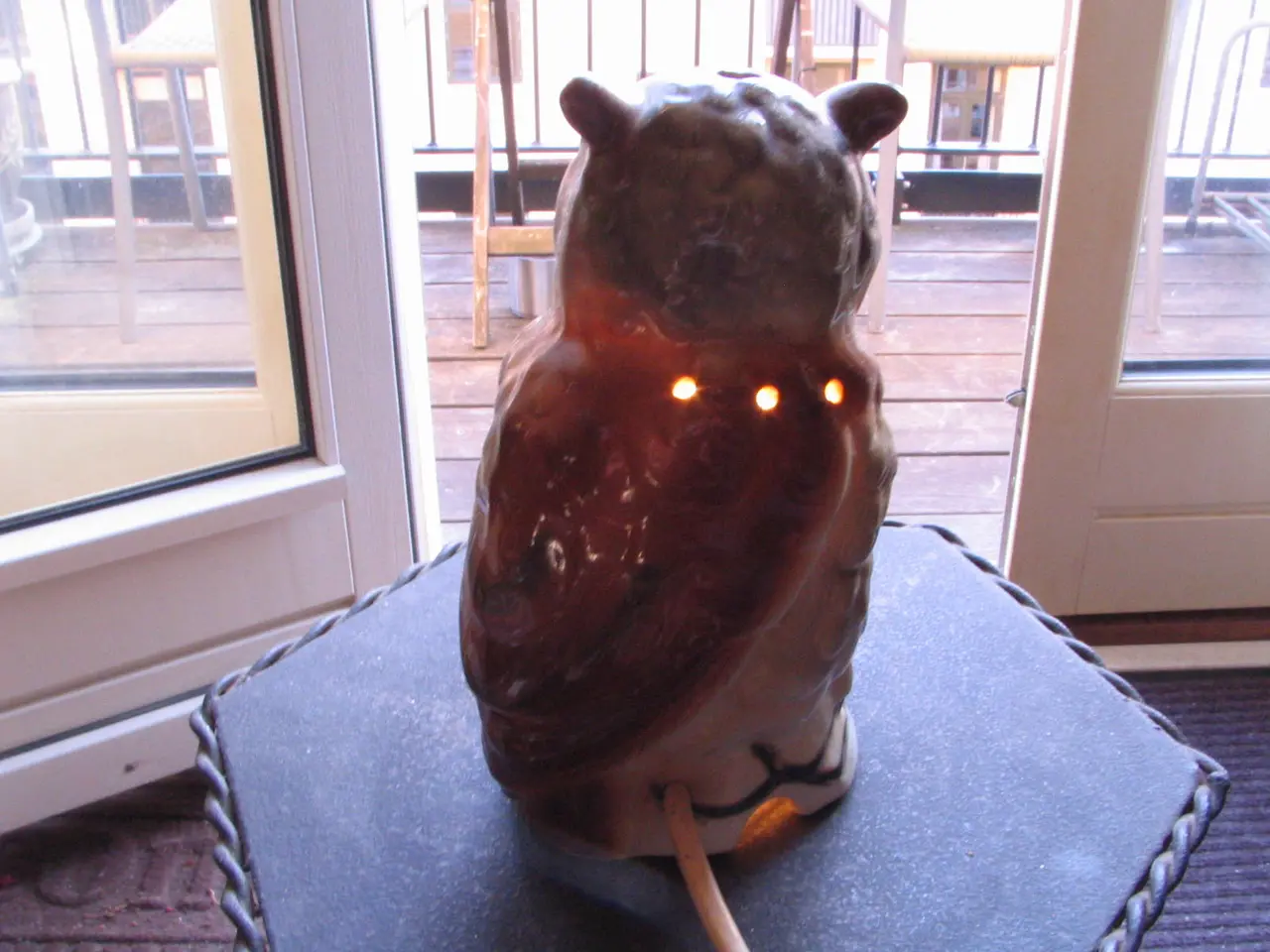 Billede 3 - Ozonlampe Ugle. Alder? Men gammel