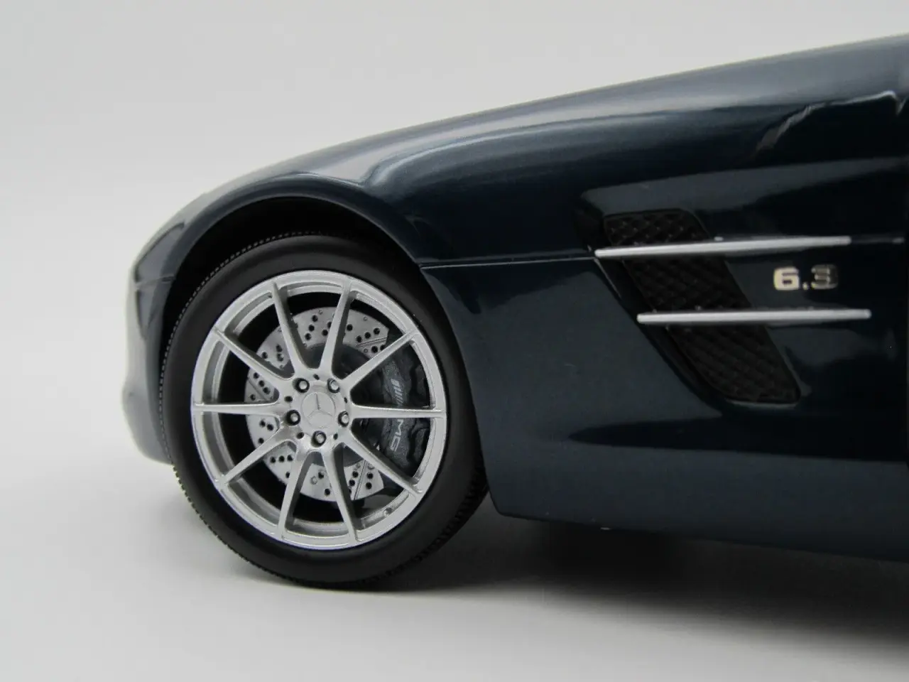 Billede 8 - 2011 Mercedes-Benz SLS AMG Roadster 1:18