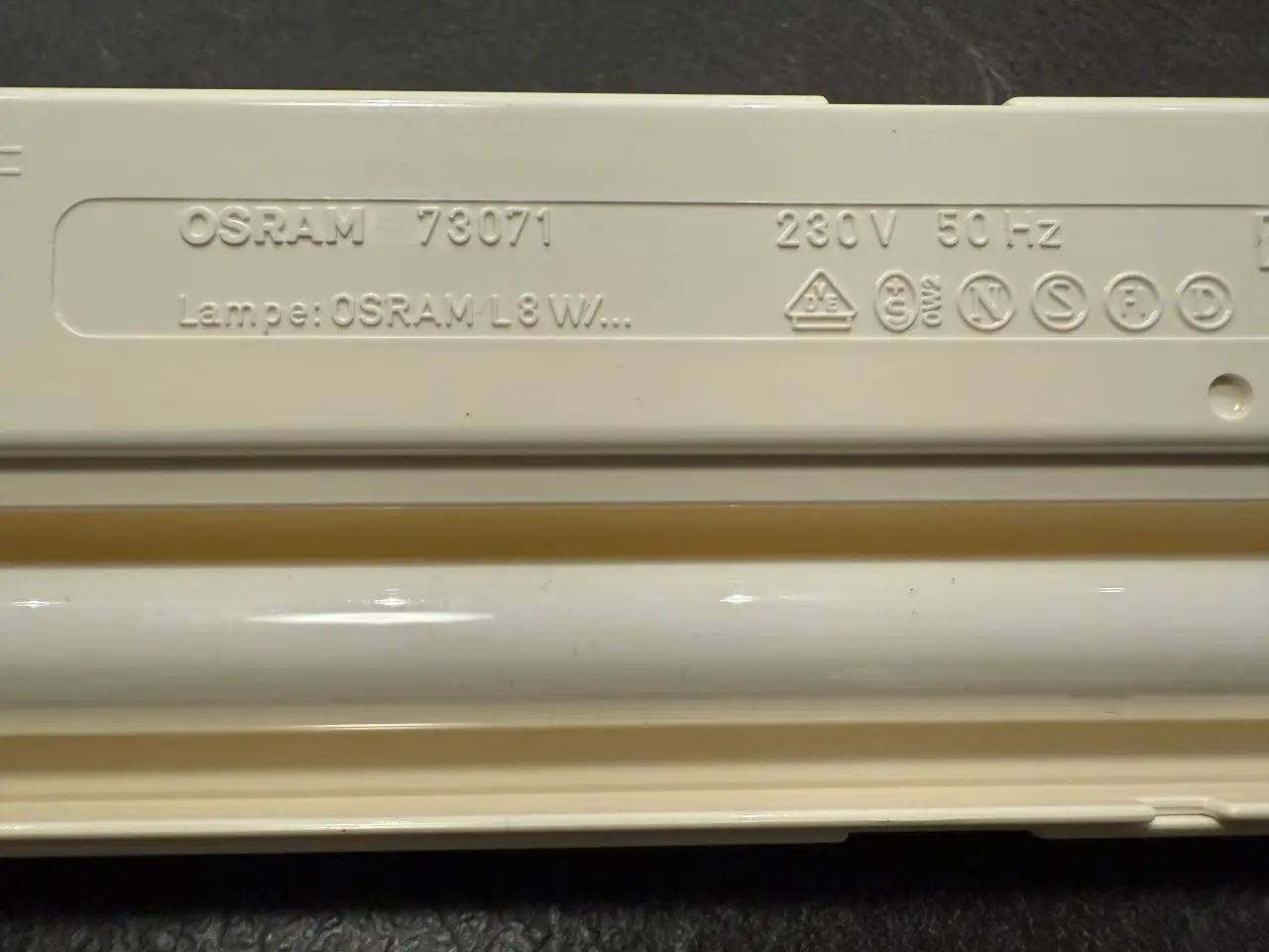 Billede 8 - Osram Luminestra underskabs armatur