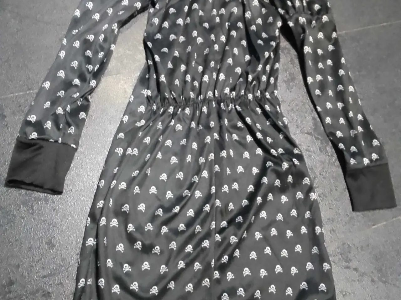 Billede 1 - THE ADAMS FAMILY kostume