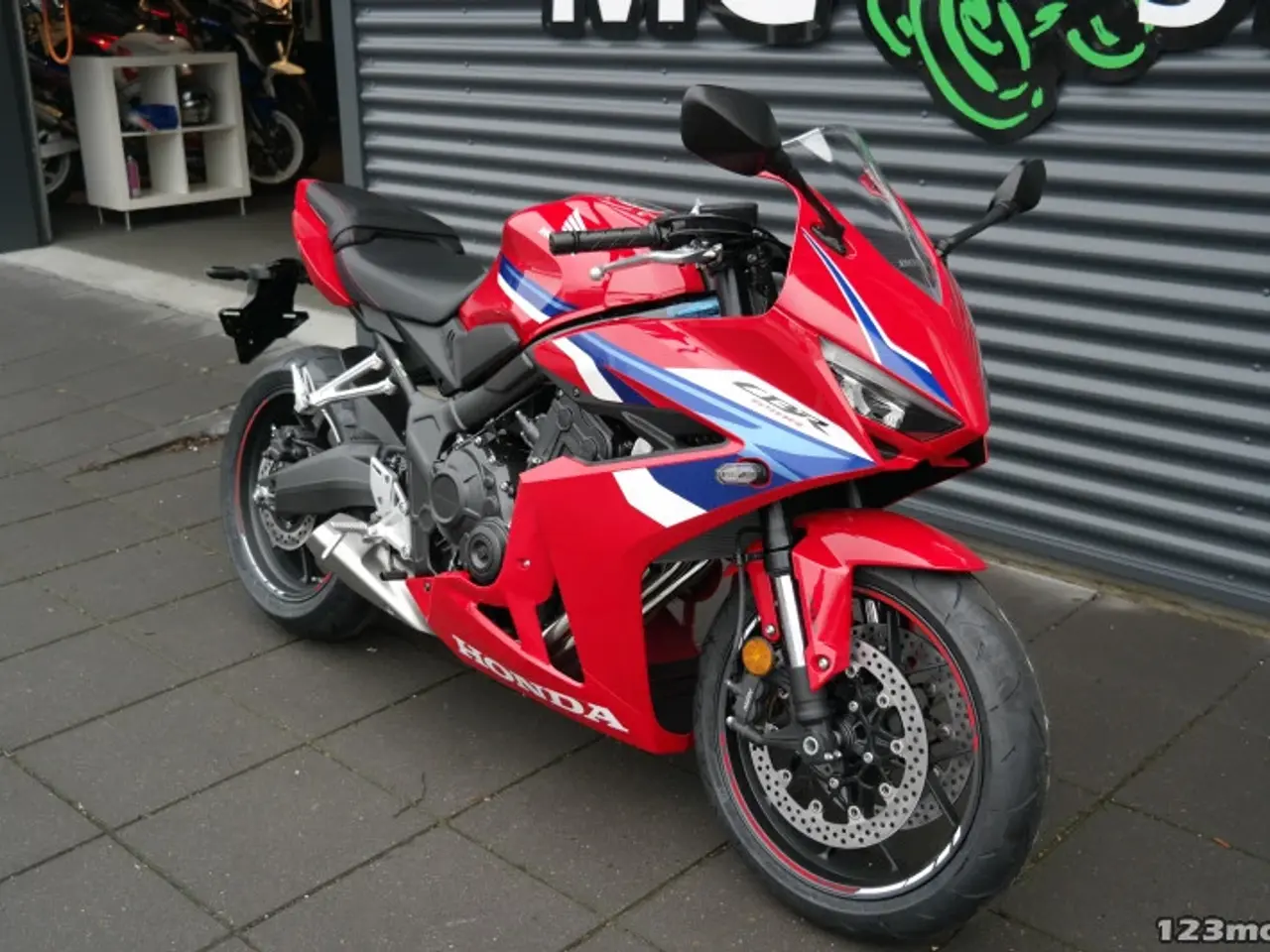 Billede 2 - Honda CBR 650 R MC-SYD BYTTER GERNE