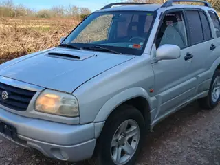 Suzuki Grand Vitra 4x4 