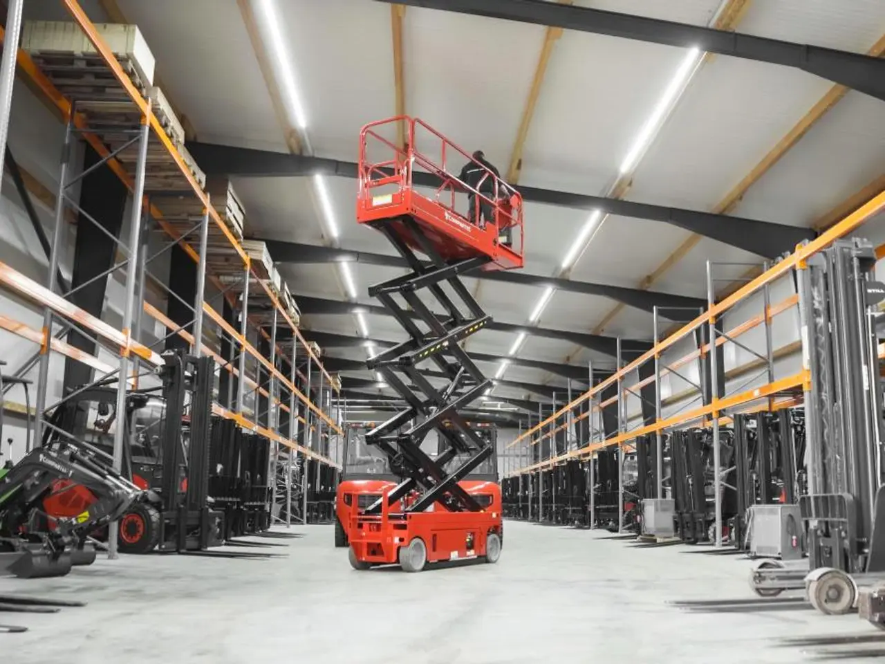 Billede 5 - MaxLine Elektrisk Sakselift - arbejdshøjde 7,8 m