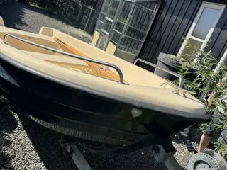 SeaExplorer 390 med mariner 15 HK motor