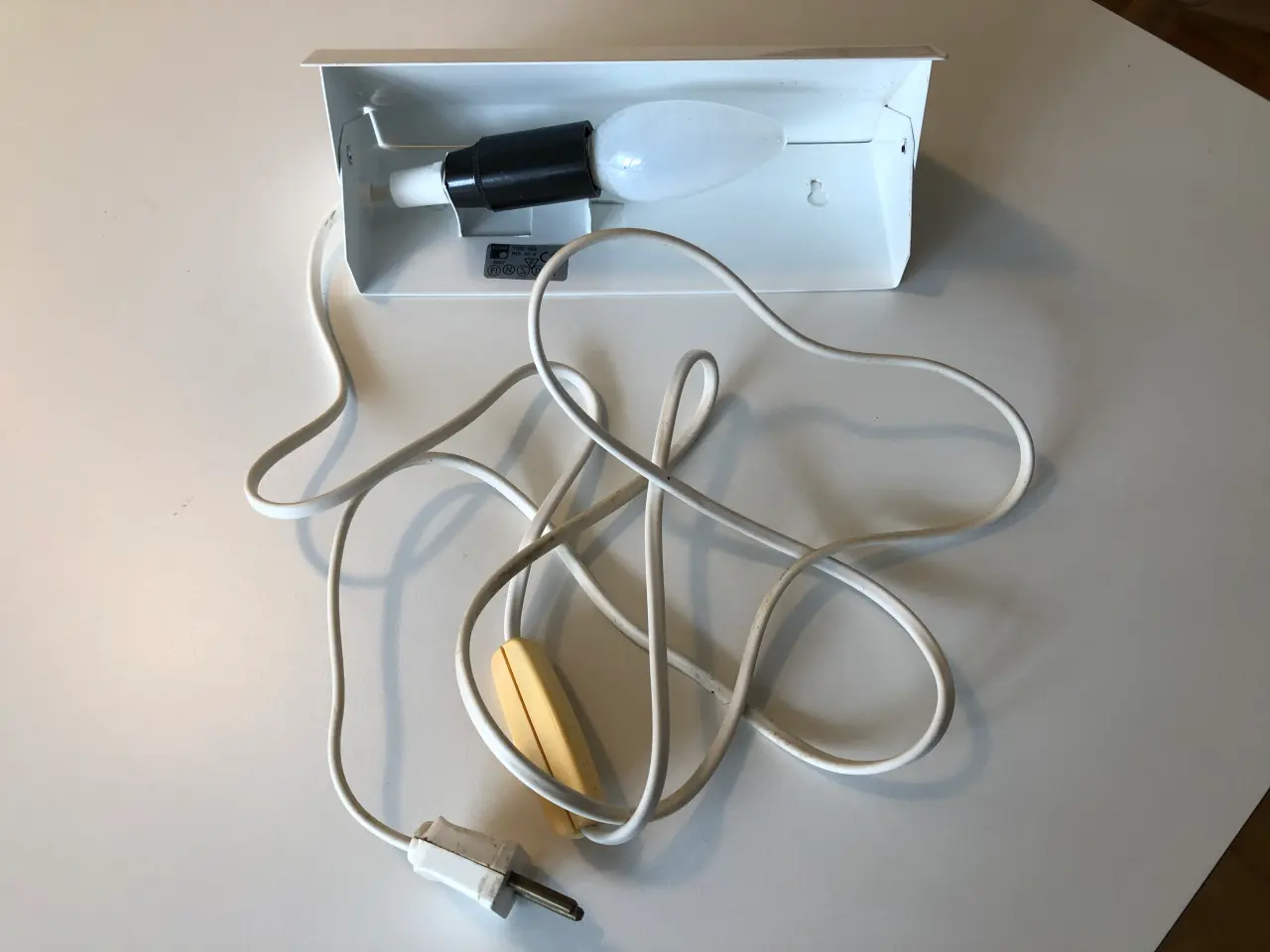 Billede 1 - Flot retro sengelampe i hvid