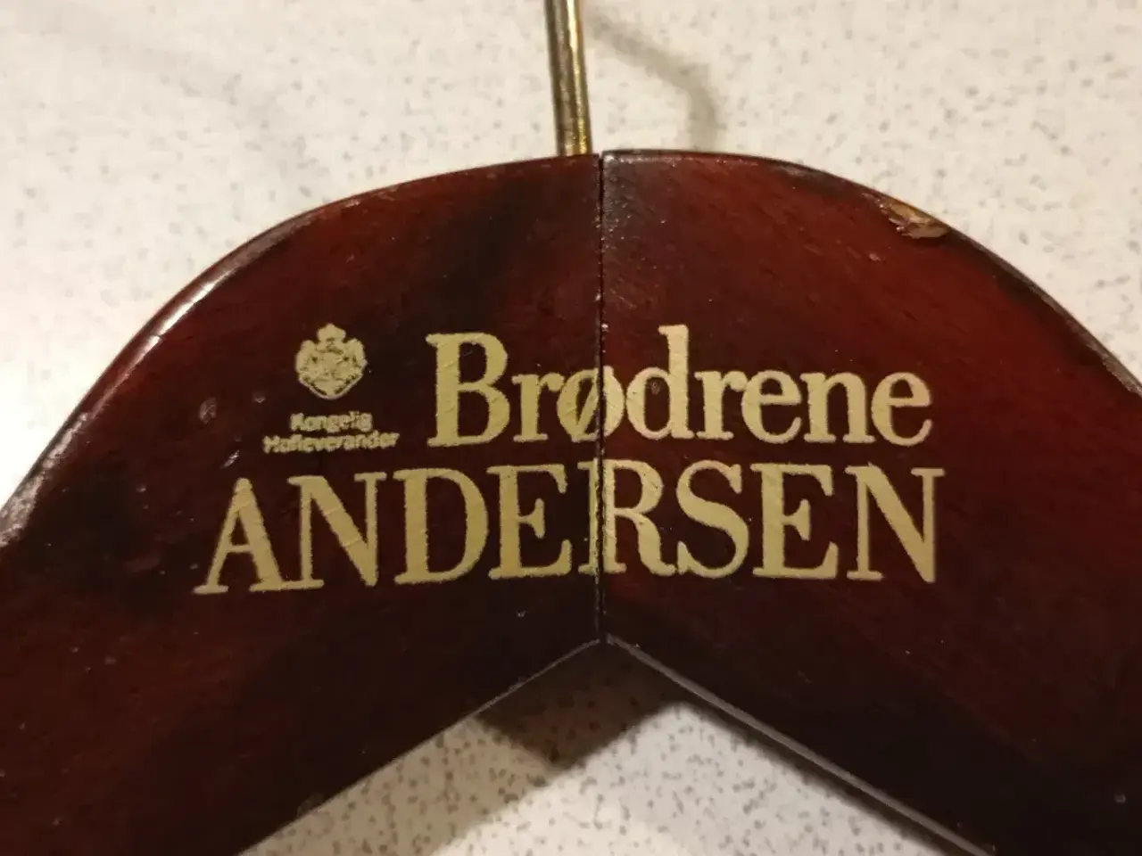 Billede 2 - Vintage tøjbøjle. Kgl. Hofleverandør