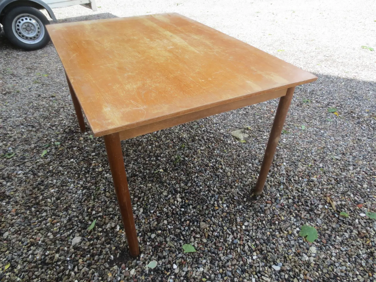 Billede 3 - 5  stk Teak spiseborde 