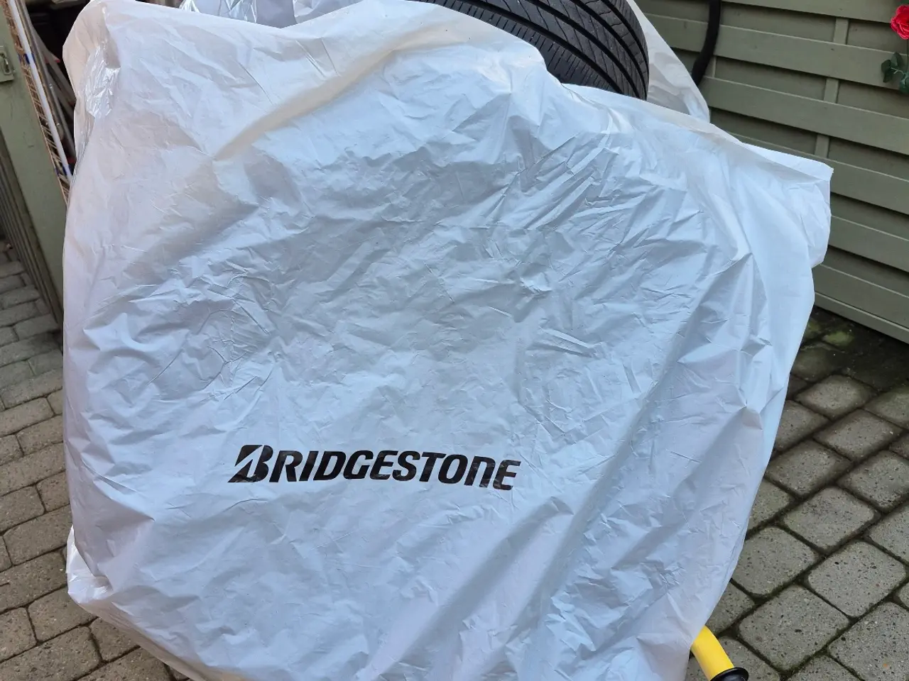 Billede 3 - Bridgestone 235/60-R18