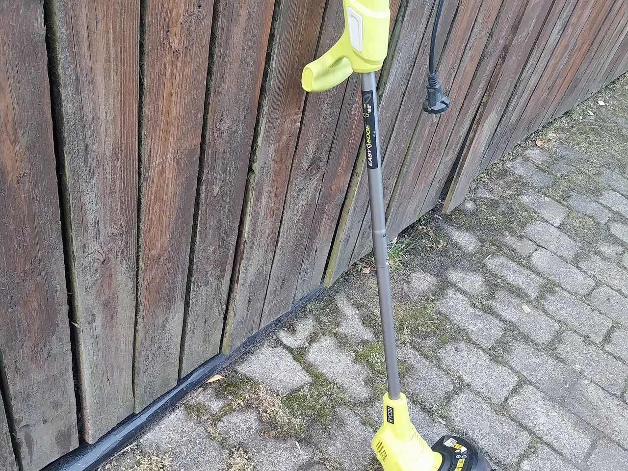 Billede 1 - Ryobi RLT3525 græstrimmer
