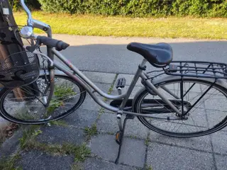 Dame pige cykel