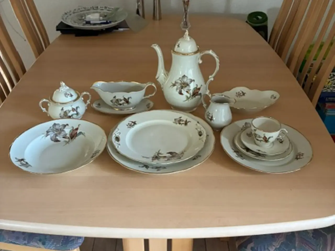 Billede 1 - porcelæn 12 person