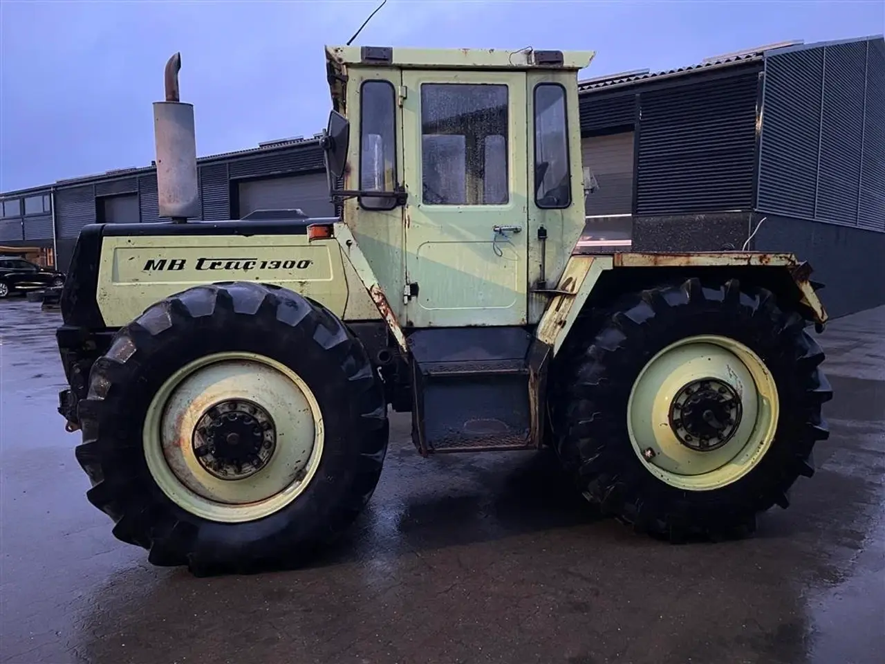 Billede 1 - Mercedes-Benz Trac 1300