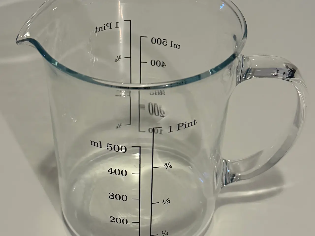 Billede 1 - Målebæger glas, højde 12,5 cm.