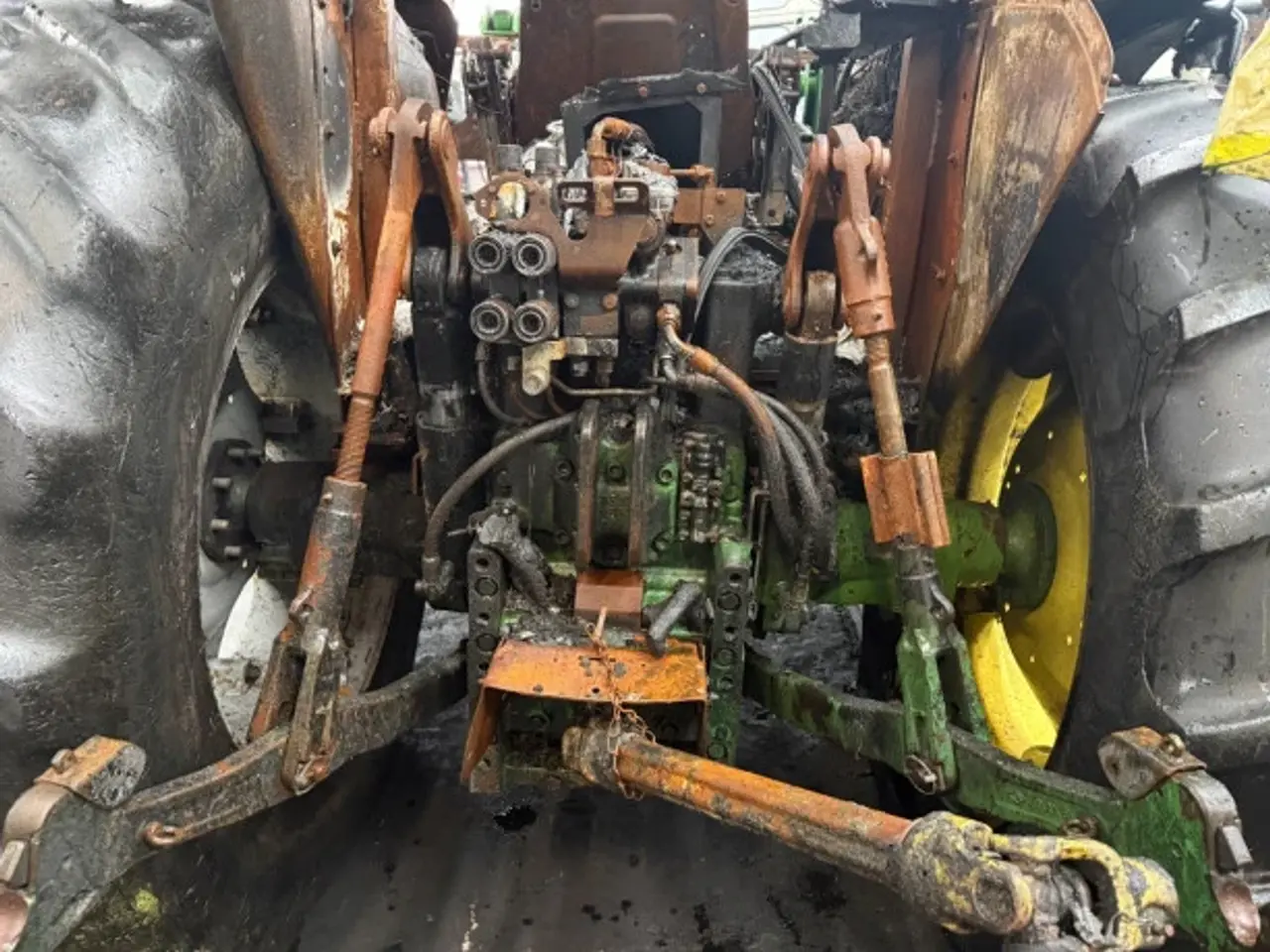 Billede 4 - John Deere 6300 Sælges i dele/For parts