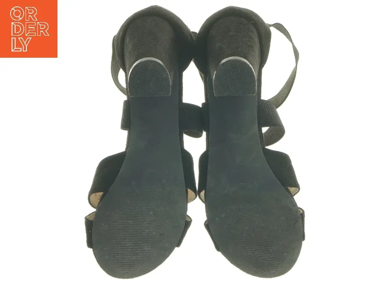 Billede 5 - Sorte højhælede sandaler fra B&CO (str. 38 )