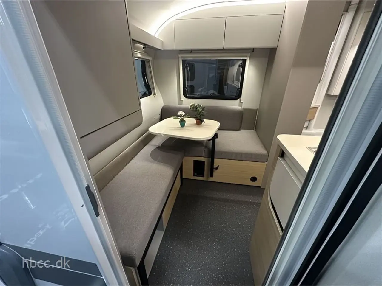 Billede 2 - 2026 - Adria Action 391 PD   Adria Action 391 PD Classic – Kompakt, smart og komfortabel