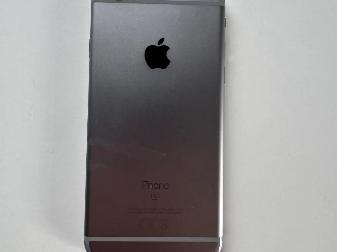 Billede 2 - iPhone 6S med 32GB - trænger til ny skærm