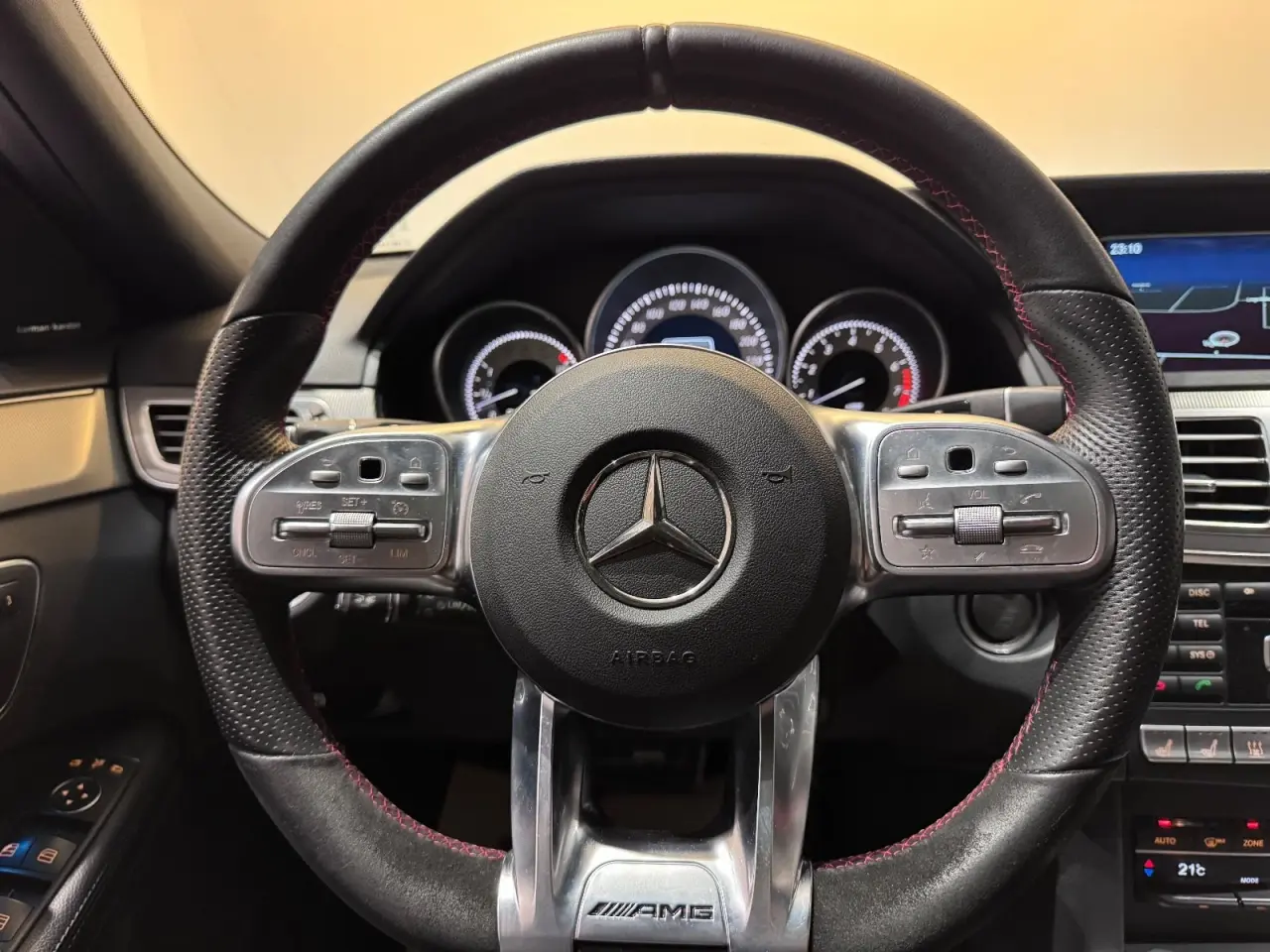 Billede 9 - Mercedes E500 4,7 AMG Line aut. 4Matic