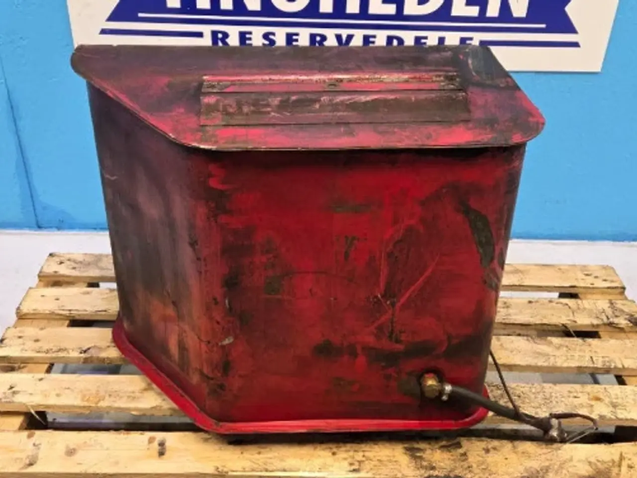 Billede 7 - Case 844S Dieseltank 3145850R92