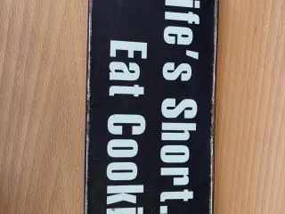 Skilt med tekst