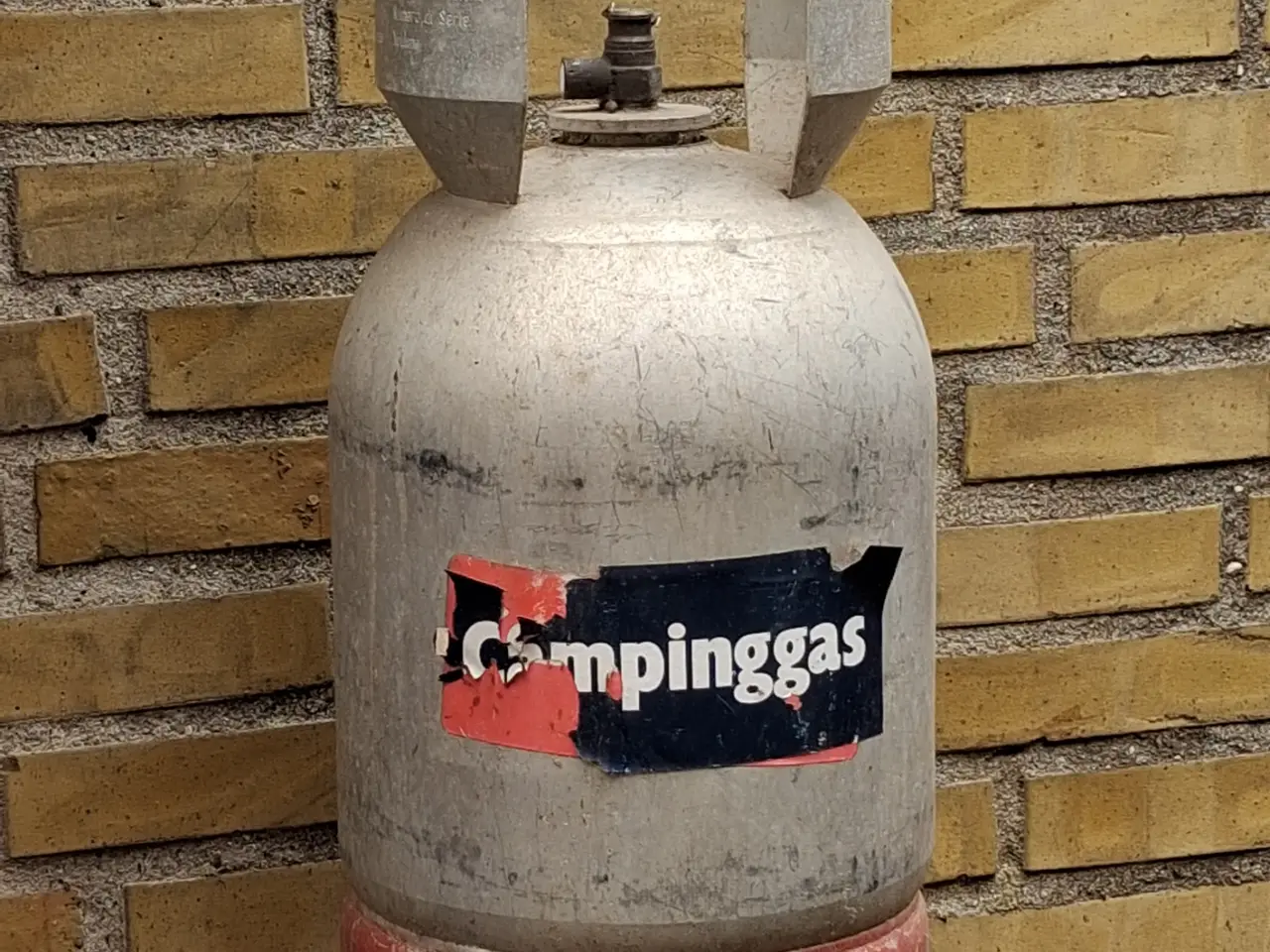 Billede 1 - Alu. Campinggasflaske