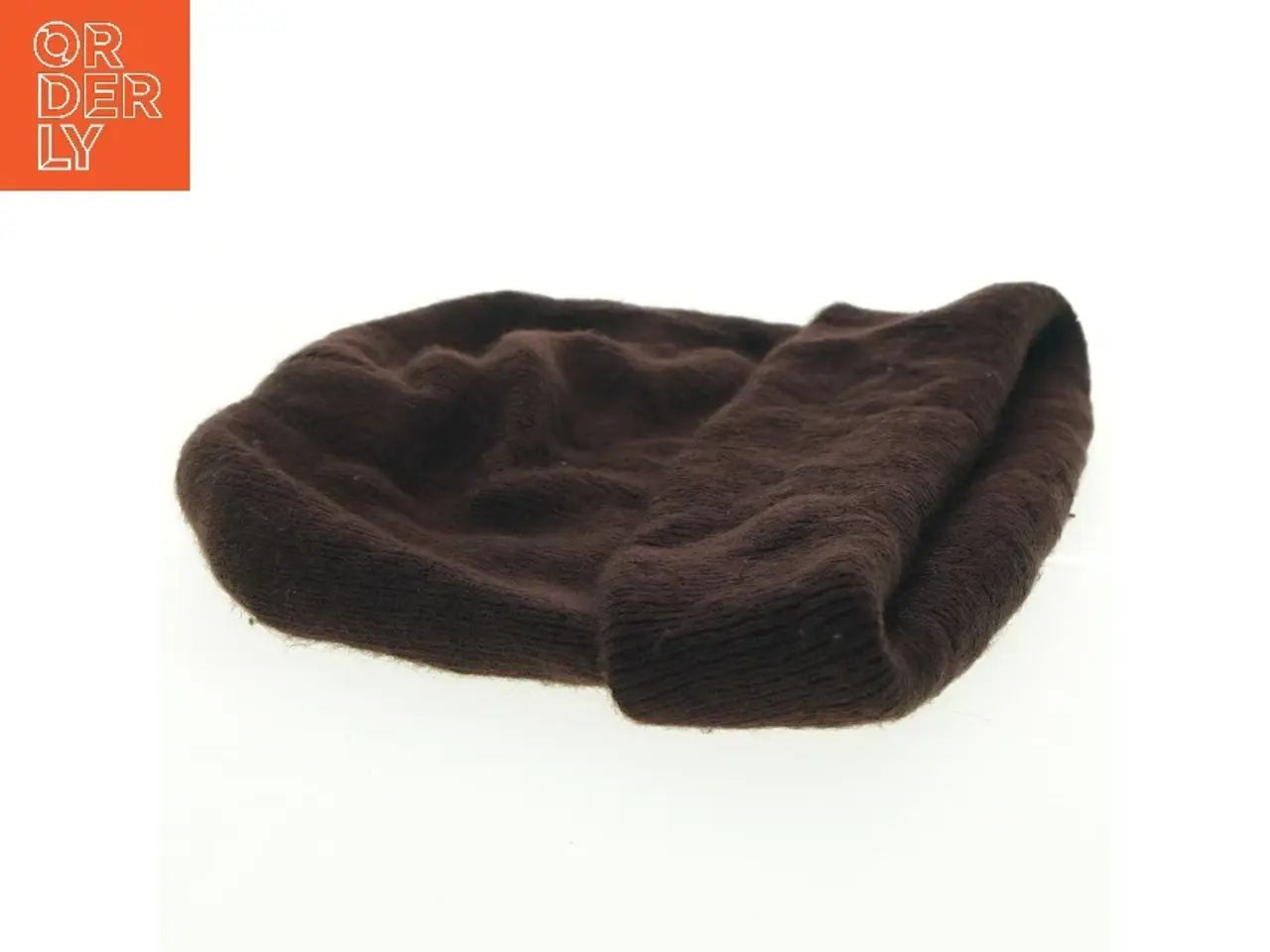 Billede 1 - Strikket hue fra Black Fox (str. 22 x 22 cm)