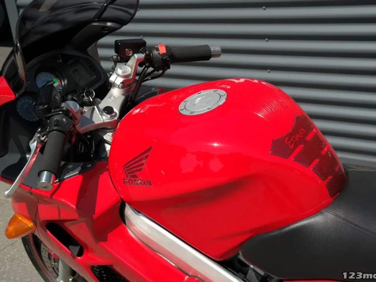Billede 23 - Honda VFR 800 F MC-SYD BYTTER GERNE