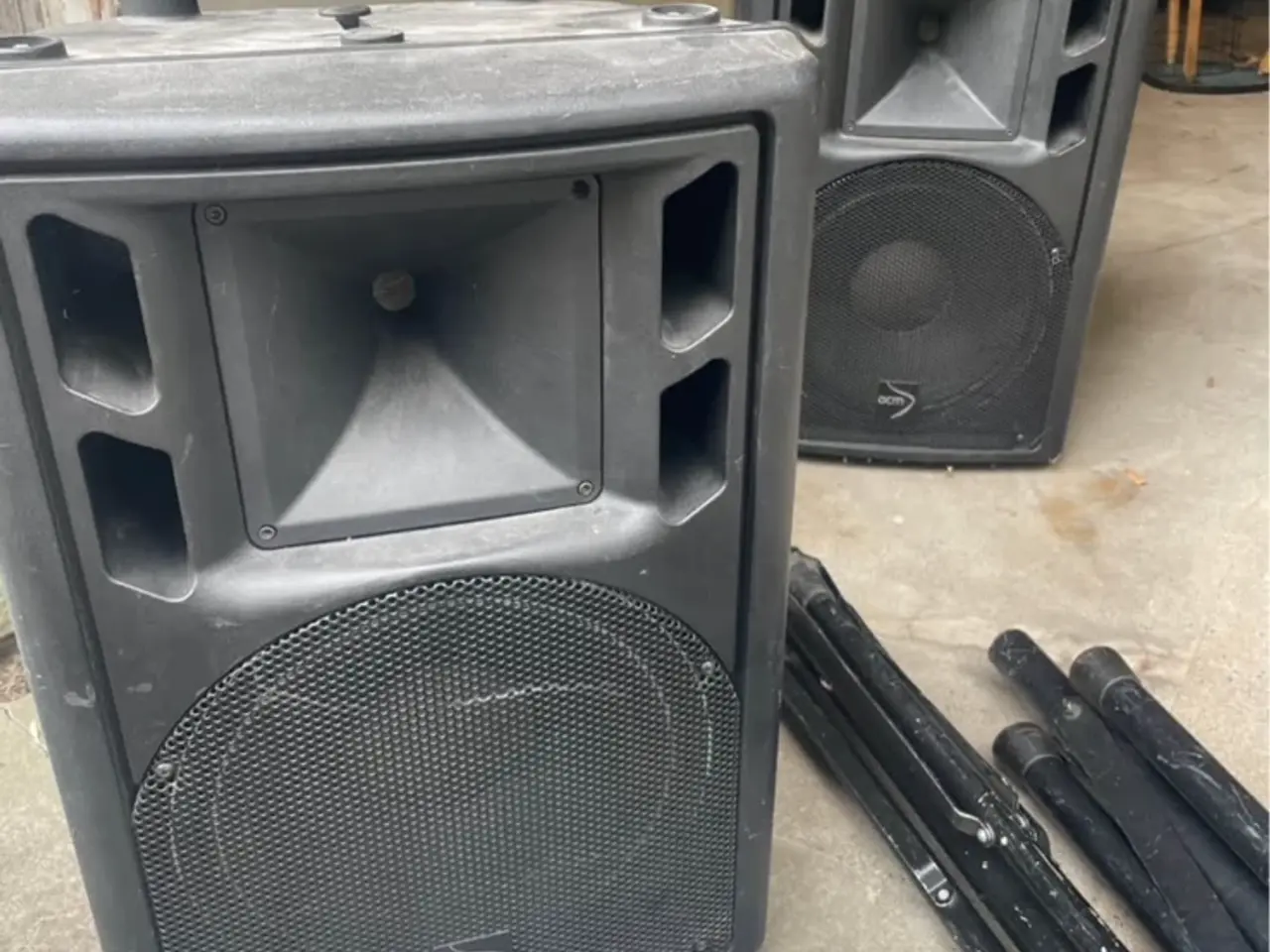 Billede 4 - Komplet PA anlæg med mic stativer og Remote boxe b